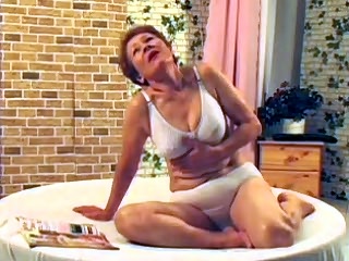 FAT SLUT